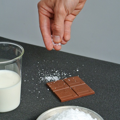  Плитка молочного шоколада и морская соль Guérande: Lattesal